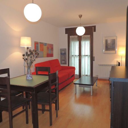 Apartamento Centrico Con Wifi En Biescas ภายนอก รูปภาพ